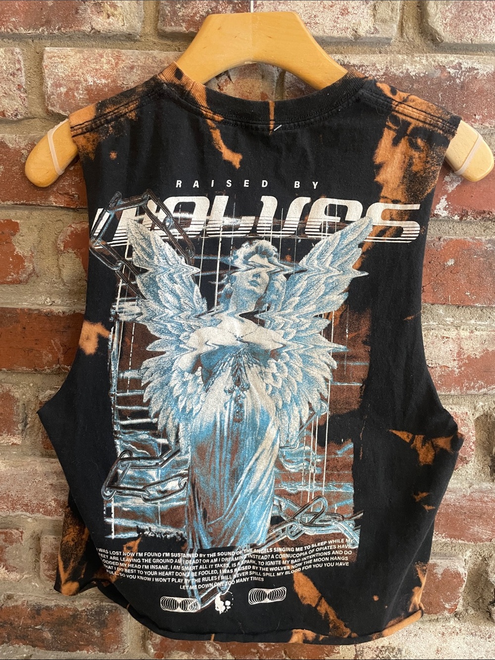 Falling in Reverse Graphic Distressed Muscle Tee - Picture 3 of 3